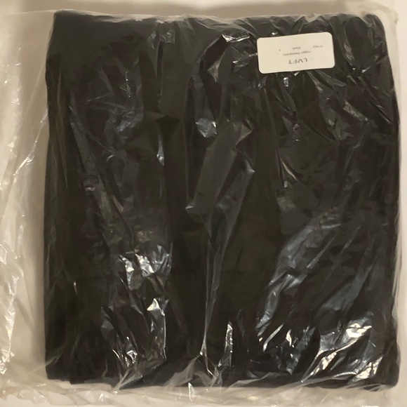 Live Fit *LVFT* Tapered Black Joggers/Sweatpants - Picture 3 of 4